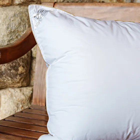 Almohada Efecto Pluma Soporte Medio
